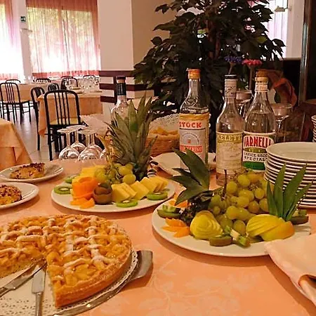 Hotel Grassetti 4*