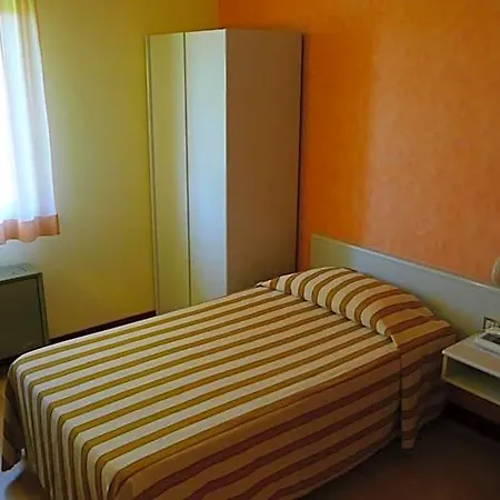 Hotel Grassetti 4*